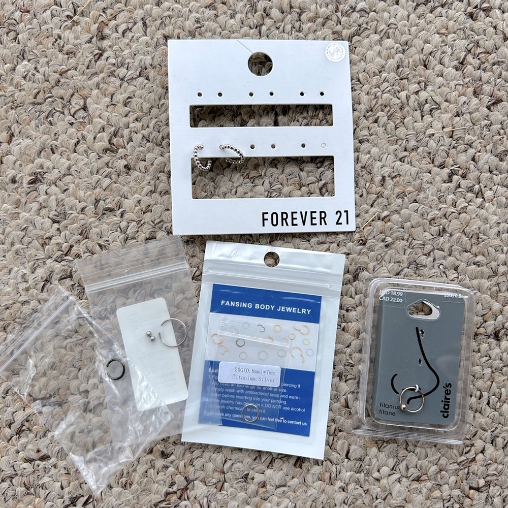 Multipack nose rings and free earrings!